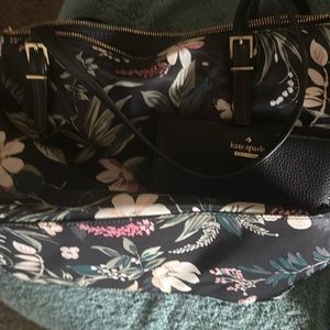 Kate Spade Spring line tote bag with wallet